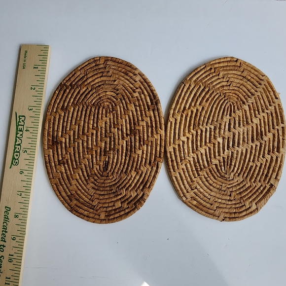 (3) vintage woven rattan rafia trivets - Picture 7 of 7